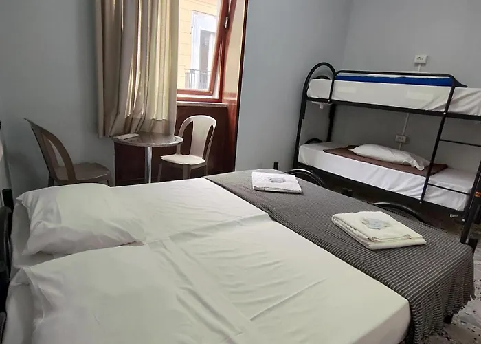 Хостел Hello Неаполь